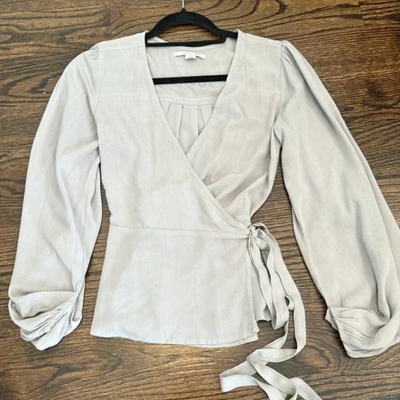 O’Neill Beautiful Wrap Top - Picture 3 of 5